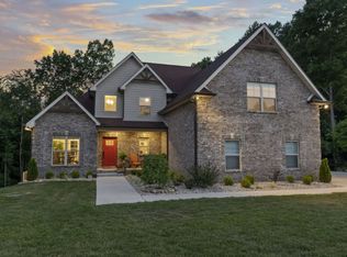 4086 Ironwood Dr, Greenbrier, TN 37073