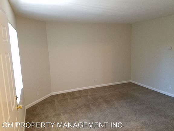 3rd image of 2041 Beatrice Ct APT 12
