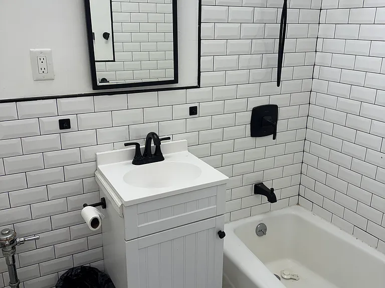 2939 Avenue Y #3A — Photo 8