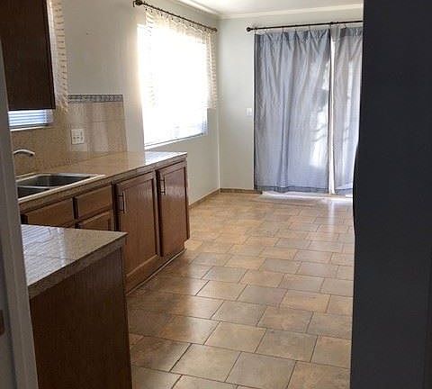 5th image of 4677 Cosley Dr