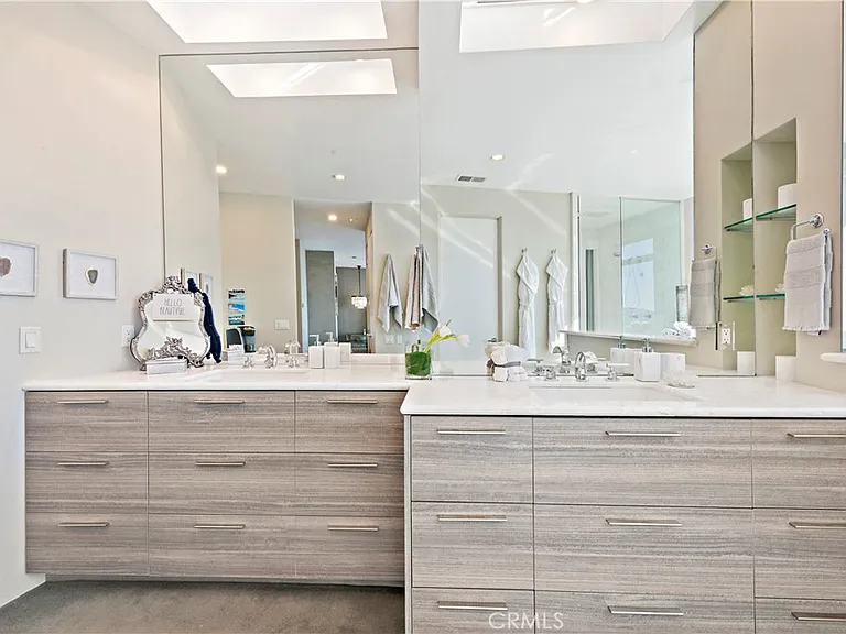 535 Dunnegan Dr — Photo 37