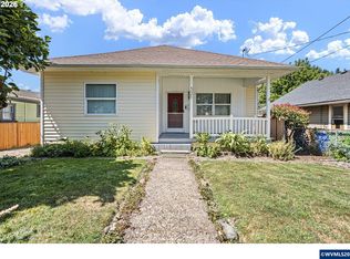 321 N 8th St, Cottage Grove, OR 97424