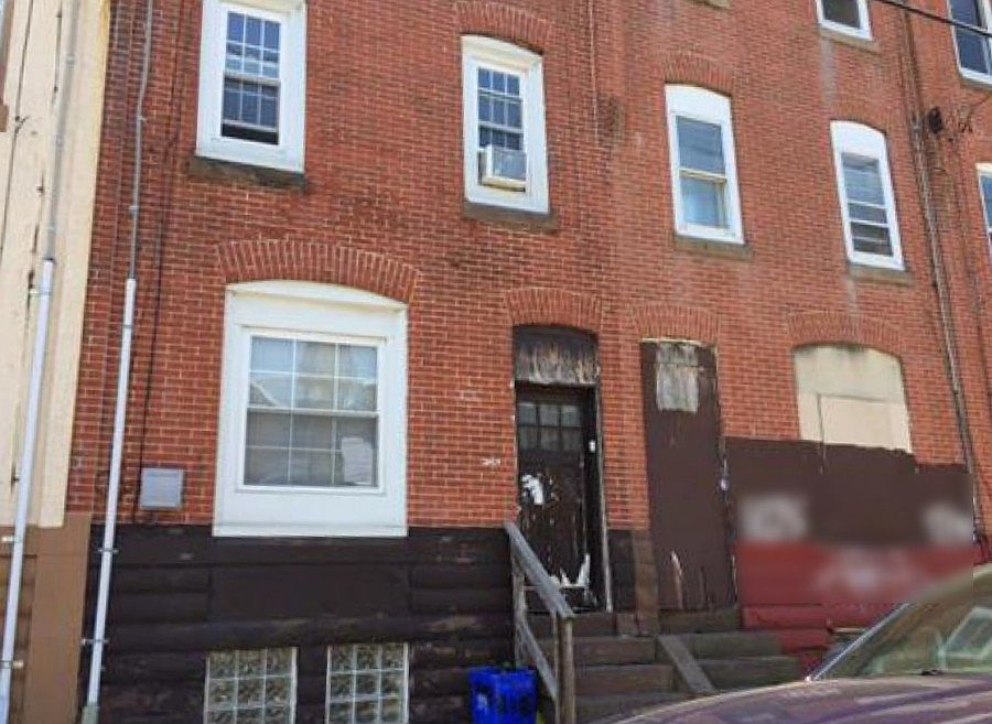 1st image of 2020 E Tioga St
