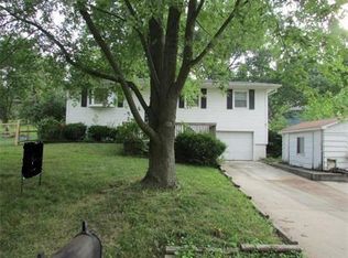 43 Stevens Dr, Eudora, KS 66025