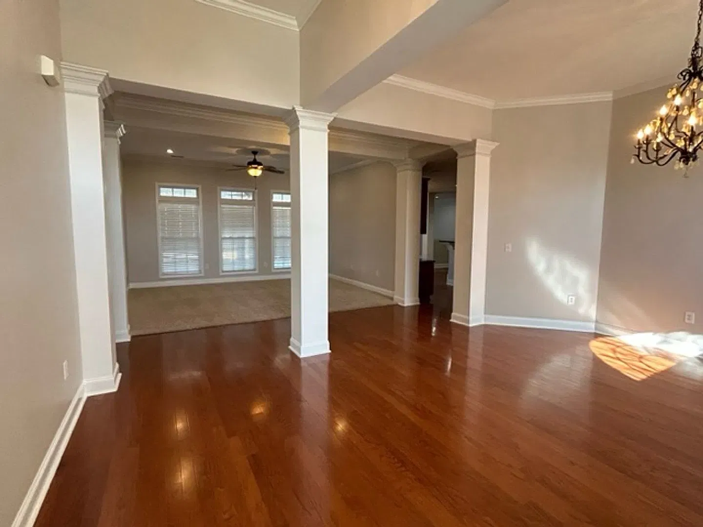 4 bed, 3600 sqft, $3,400 — Photo 4
