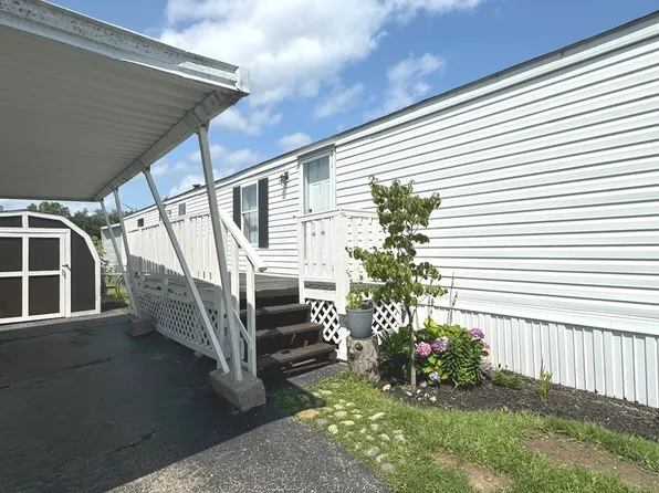 1028 NW Alma Cir #1028, Round Lake, IL 60073