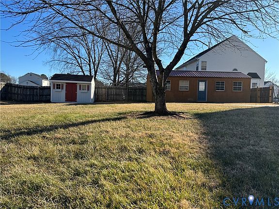2nd image of 9520 Brant Ln