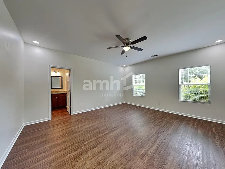 7305 Ethans Way — Photo 12