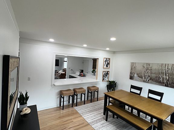 4th image of 8739 Royce Dr