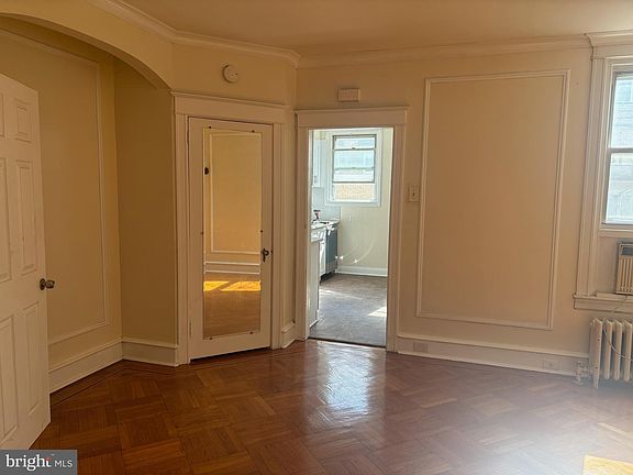 5th image of 6113 N Marshall St