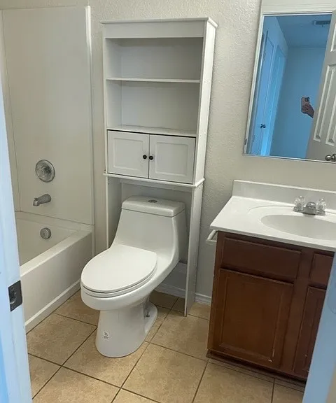full lower bathroom