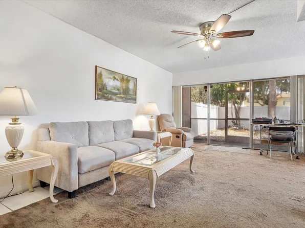 4056 SW 67th Terrace #10, Fort Lauderdale, FL 33314