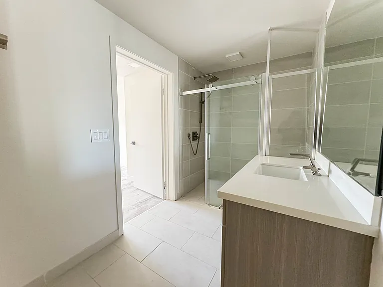 Legacy Tamarind Apartments — Photo 30