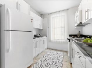 4334 49th St APT 3L, Sunnyside, NY 11104