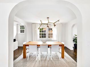 577 Forest Ave, New Rochelle, NY 10804