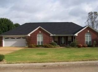 136 Robison St, Guntown, MS 38849