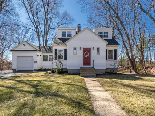 490 North Bay Street, Manchester, NH 03104