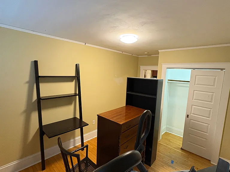 22 Centre St #3 — Photo 5