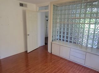 10960 Ashton Ave APT 401, Los Angeles, CA 90024