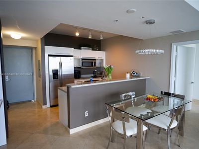 601 NE 36th St APT 2802, Miami, FL, 33137