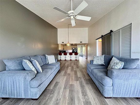 4th image of 4510 EL CONQUISTADOR PARKWAY #204