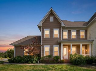 40 N Branson Cove Rd, Hague, VA 22469