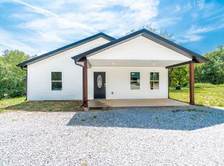 807 Jesse James Rd, Pineville, MO 64856