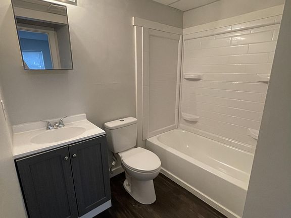 5th image of 512 Crittenden St #7