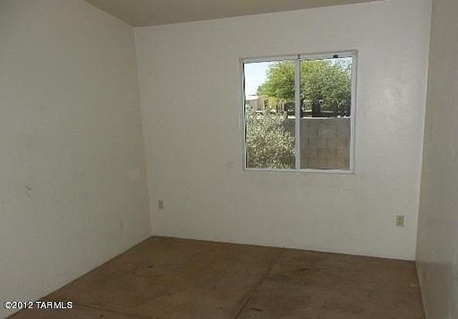 4th image of 85 E Laguna St APT 1