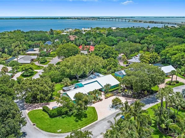 48 N River Rd, Stuart, FL 34996