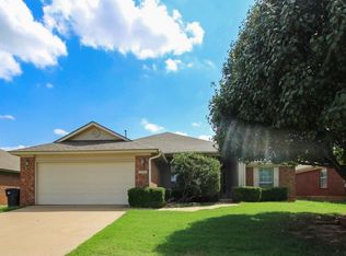 2412 NW 162nd St, Edmond, OK 73013