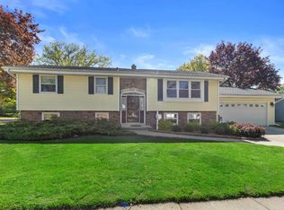 219 Greenmeadow Dr, Waukesha, WI 53188