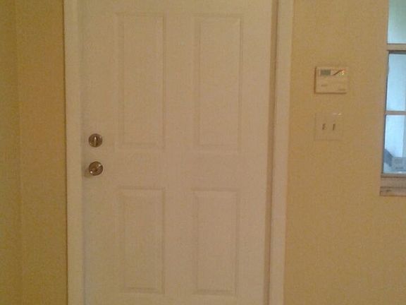 3rd image of 4323 Cypress Ln