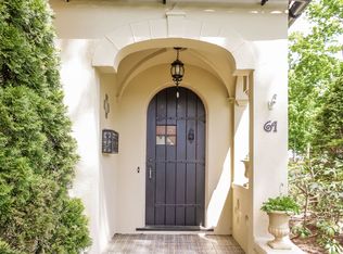 61 Chatham Rd, Longmeadow, MA 01106