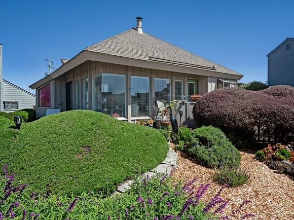 21597 Heron Drive, Bodega Bay, CA 94923
