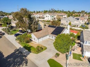 1723 Wildflower Ct, Vista, CA 92083