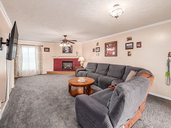 5th image of 3186 Smeltzer Rd