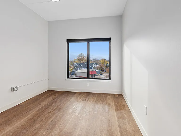 Lofts on Grove — Photo 22