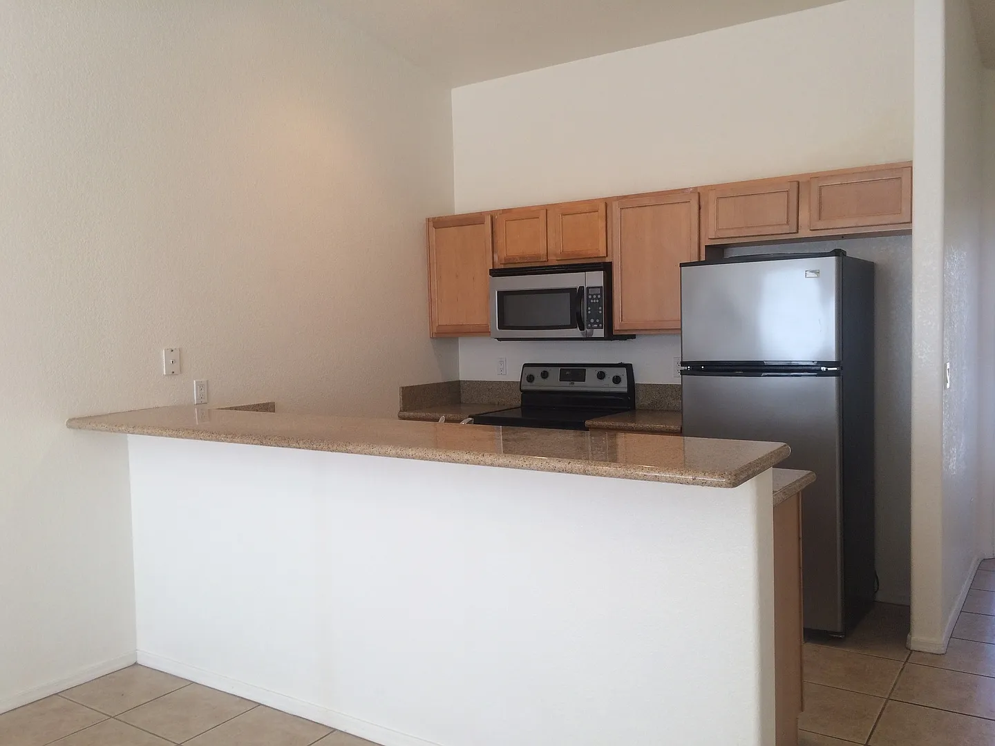KEAR3350 — Photo 4