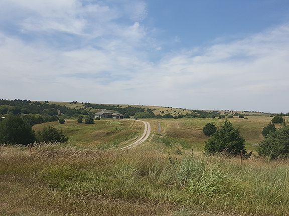2nd image of 38489 Road 744