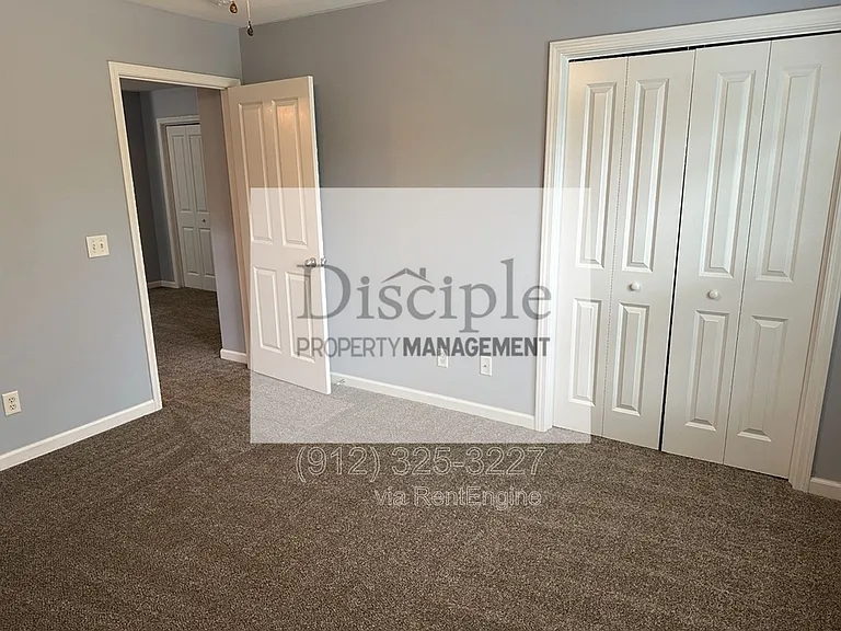 250 Summer Hill Way — Photo 33