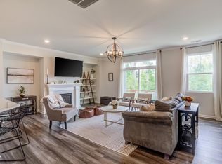 2945 Sunflower Rd, Apex, NC 27502