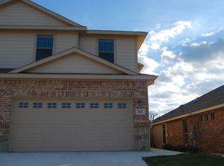 363 Orbit Dr, Lavon, TX 75166