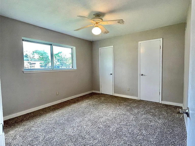 509 Dwyer St — Photo 15