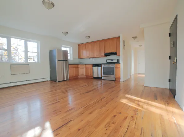 768 East 230th Street image 1 of 8