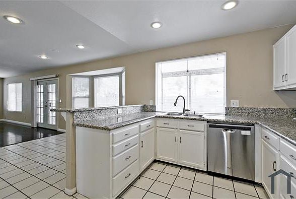 2nd image of 6580 Goldensun Ct