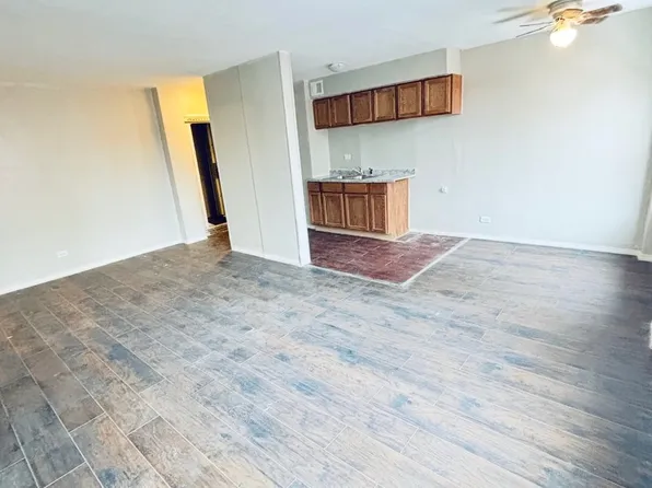 7363 S South Shore Dr APT 508, Chicago, IL 60649