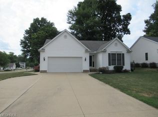 8091 Burkey Rd NW, North Canton, OH 44720