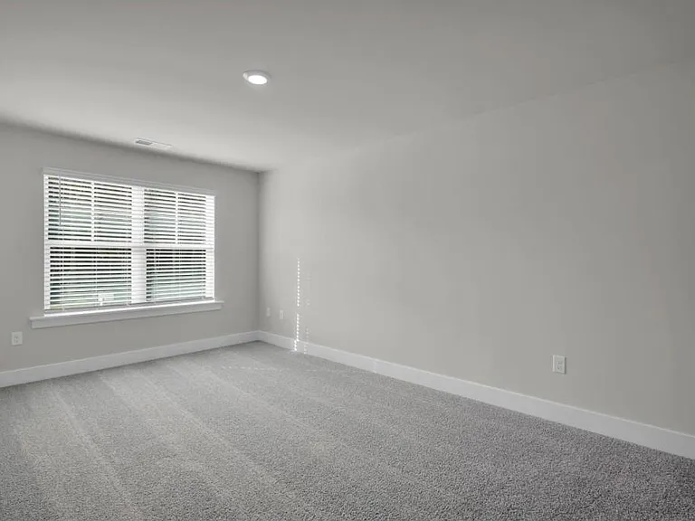 123 Grassland Rd S — Photo 14