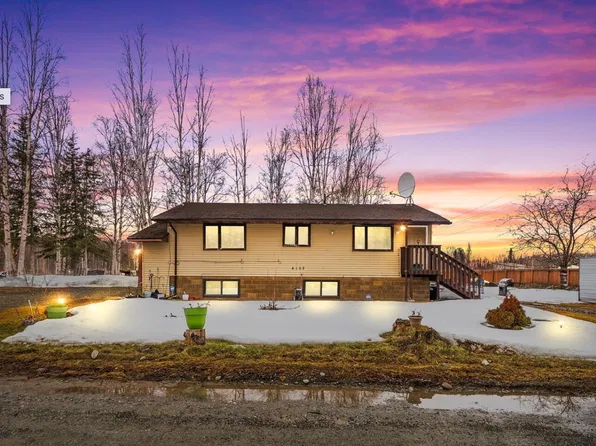 4152 S Oscar Anderson Rd, Big Lake, AK 99623